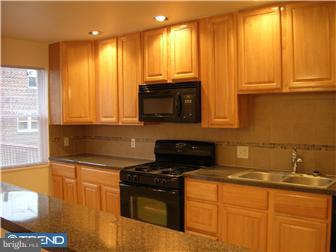 8264 Temple Road Philadelphia, PA 19150 - Photo 3 of 12 Gallery Image 3