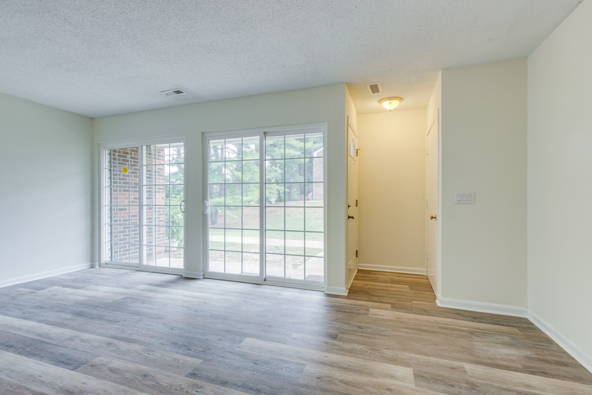 2105 Granville Road Franklin, TN 37064 - Photo 6 of 48 Gallery Image 6