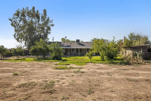 $650,000 | 860 West Riverdale Avenue, Riverdale, CA 93656