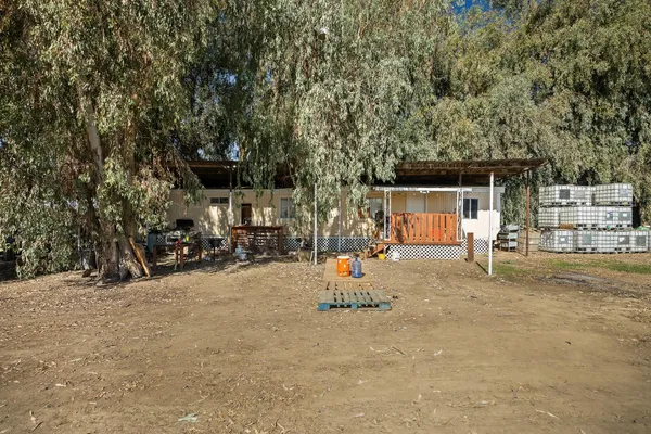 $650,000 | 860 West Riverdale Avenue, Riverdale, CA 93656