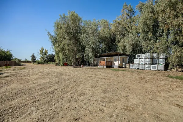 $650,000 | 860 West Riverdale Avenue, Riverdale, CA 93656