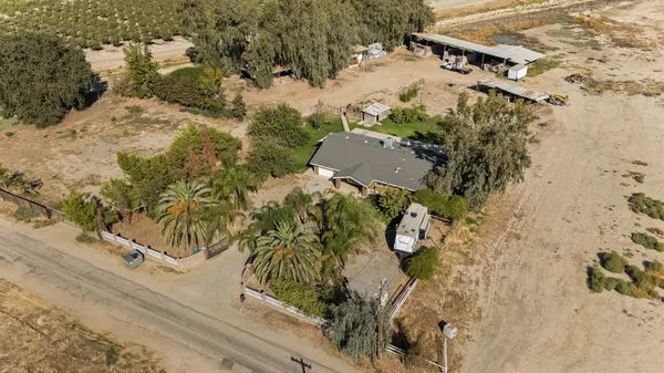 $650,000 | 860 West Riverdale Avenue, Riverdale, CA 93656