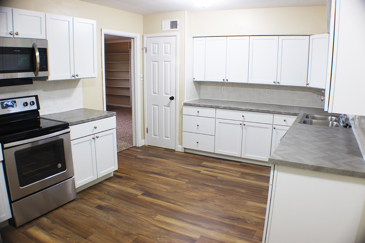1225 West Ludwig Road Fort Wayne, IN 46825 - Photo 2 of 24 Gallery Image 2