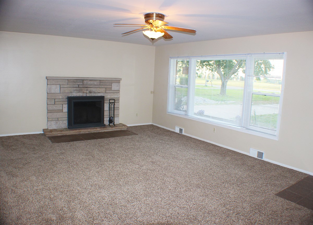 1225 West Ludwig Road Fort Wayne, IN 46825 - Photo 5 of 24 Gallery Image 5