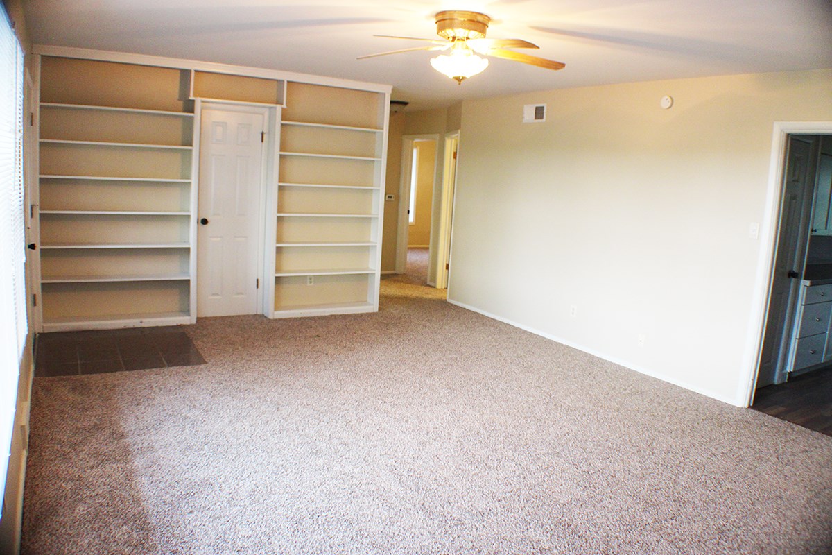 1225 West Ludwig Road Fort Wayne, IN 46825 - Photo 9 of 24 Gallery Image 9