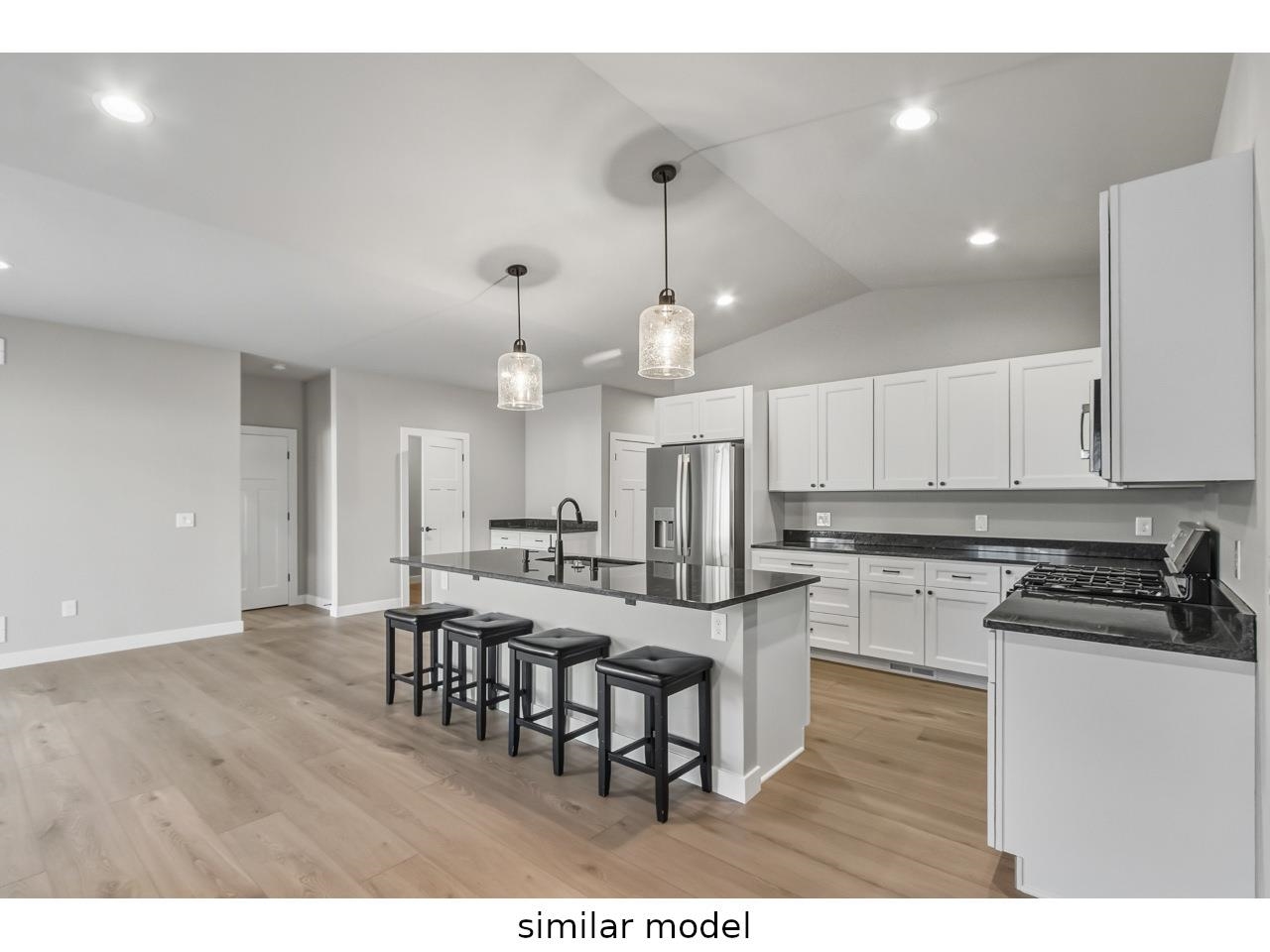 110 Hill Portage, WI 53901 - Photo 4 of 24