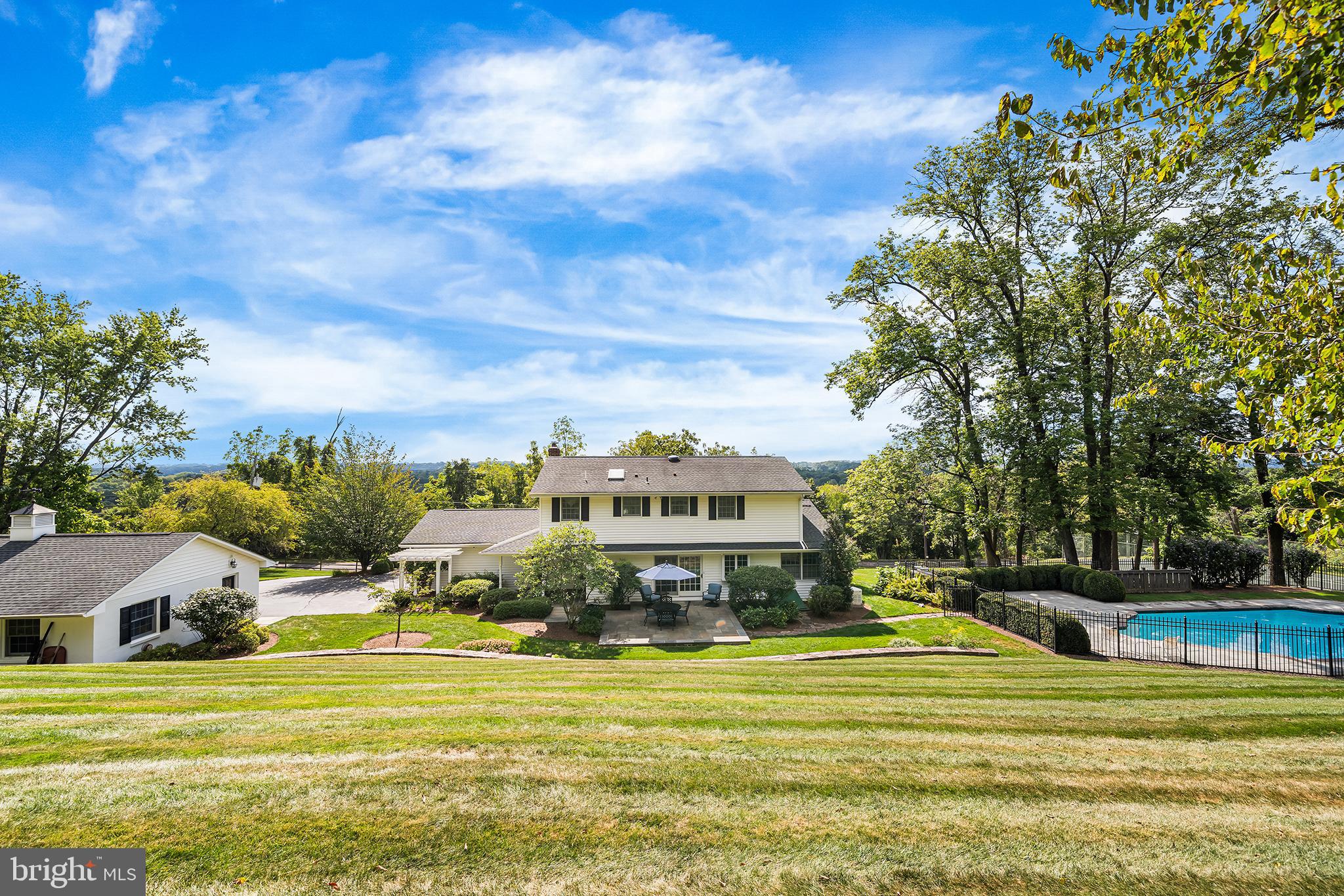 5595 Ridgeview Drive Doylestown, PA 18902 - Photo 15 of 58