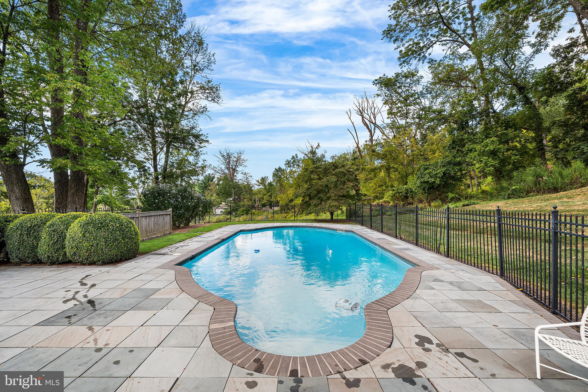 5595 Ridgeview Drive Doylestown, PA 18902 - Photo 21 of 58