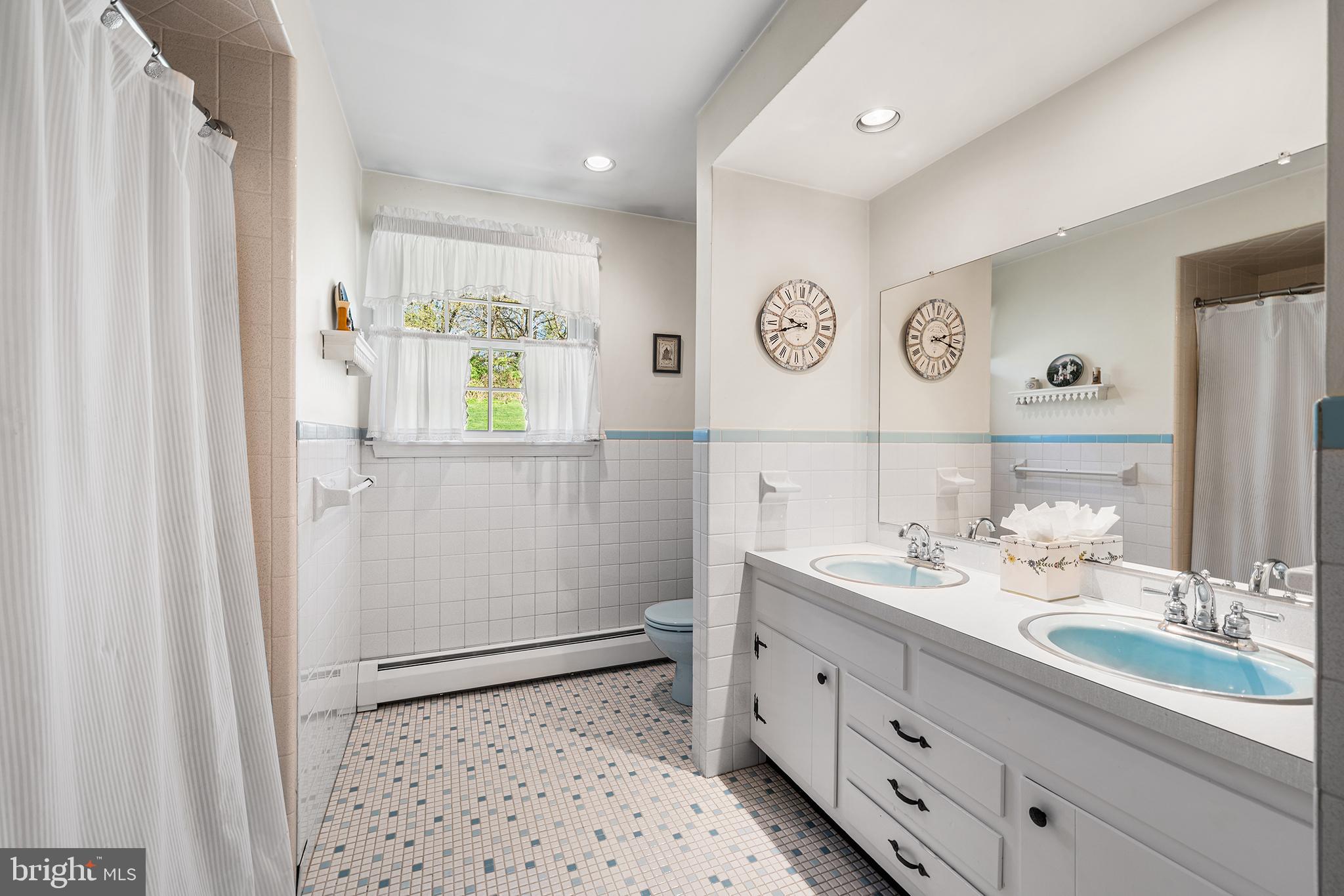 5595 Ridgeview Drive Doylestown, PA 18902 - Photo 52 of 58