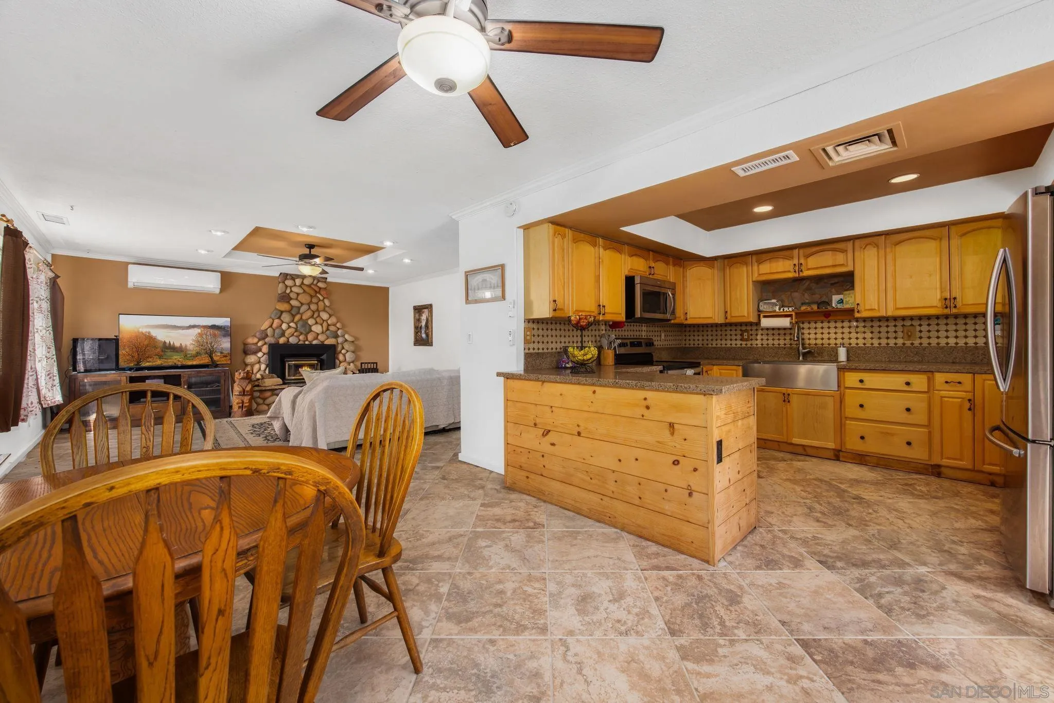 14416 Willow Road Lakeside, CA 92040 - Photo 5 of 44