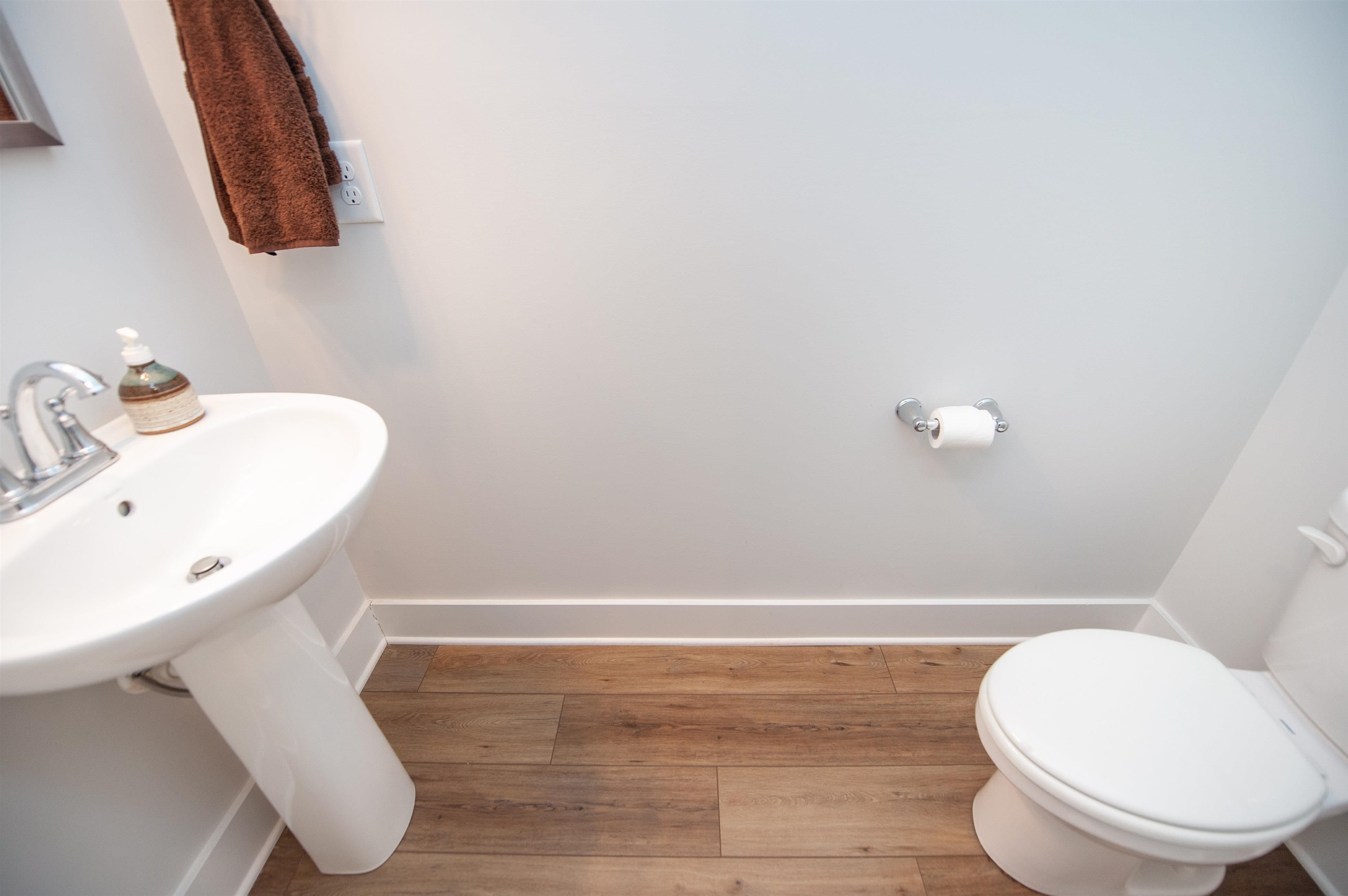 1404 Maplesmith Way Moore, SC 29369 - Photo 4 of 34