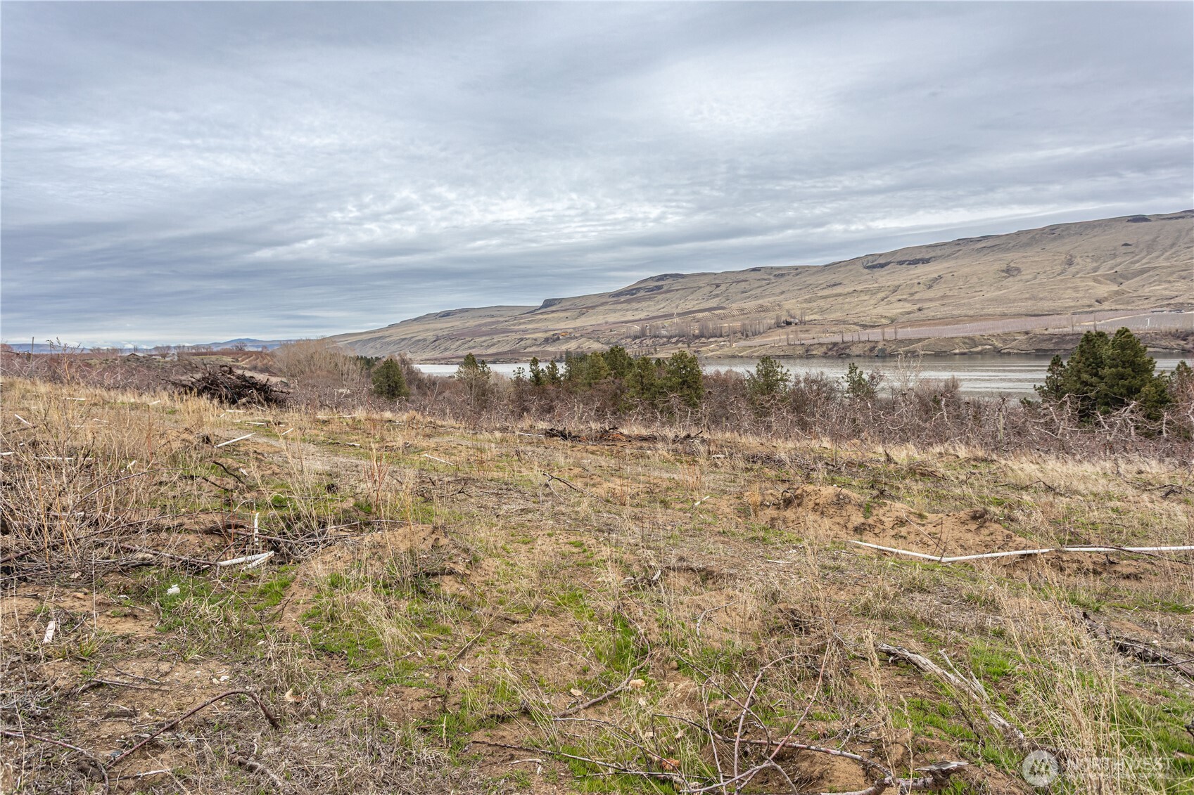 472 C Jack Wells Road Bridgeport, WA 98813 - Photo 22 of 27