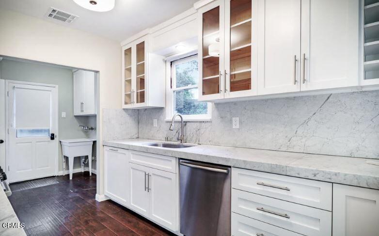 1106 East Topeka Street Pasadena, CA 91104 - Photo 7 of 22 7