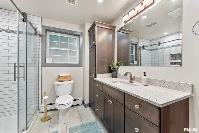 $345,000 | 1025 Crescent Drive, Clinton, IA 52732