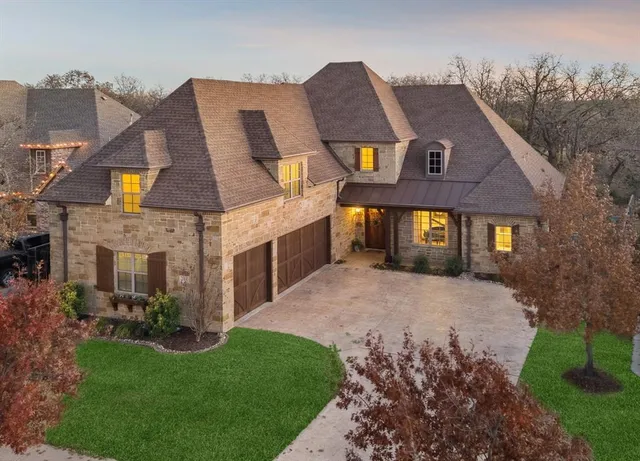 $948,900 | 304 Boonesville Bend, Argyle, TX 76226