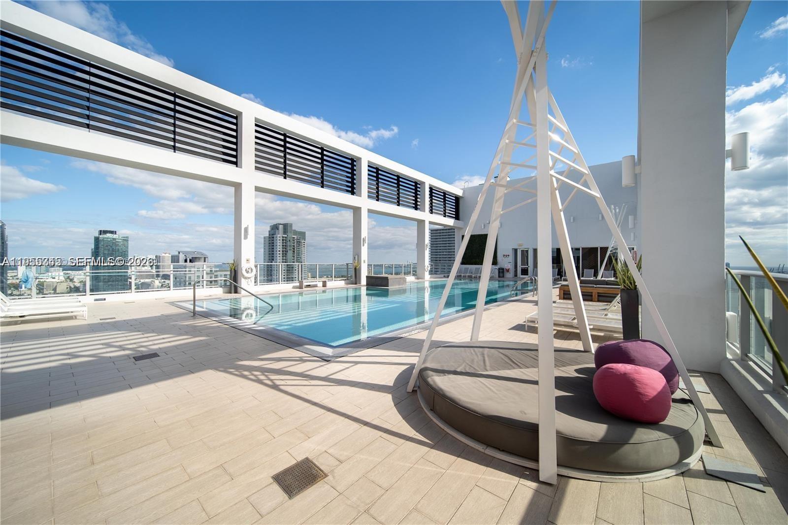 151 Southeast 1st Street, Unit PH08 Miami, FL 33131 - Photo 11 of 15