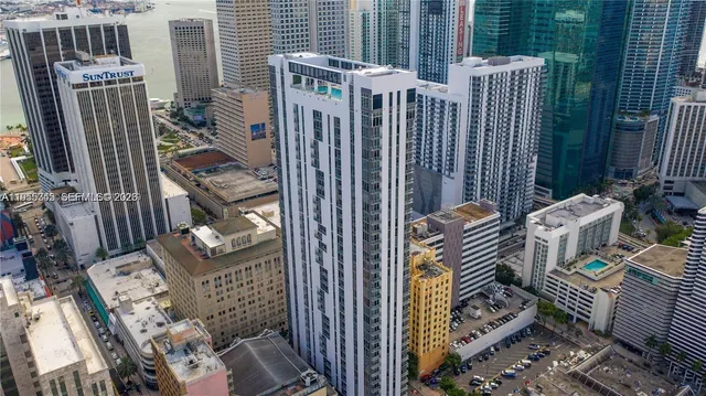 $2,500 | 151 Southeast 1st Street, Unit PH08, Miami, FL 33131
