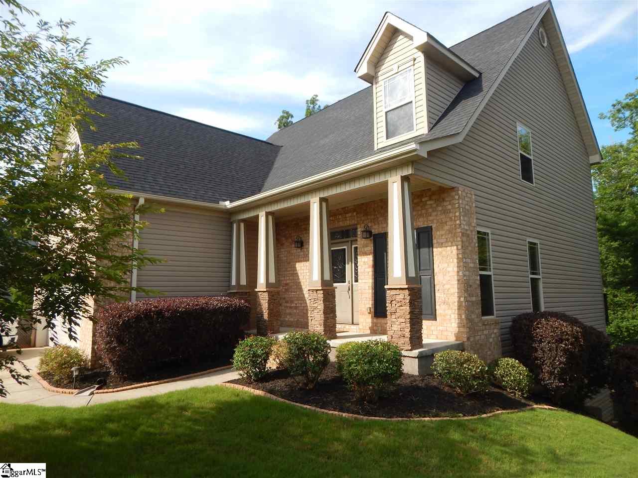 747 Waterbrook Lane Greer, SC 29651 - Photo 3 of 36 Gallery Image 3