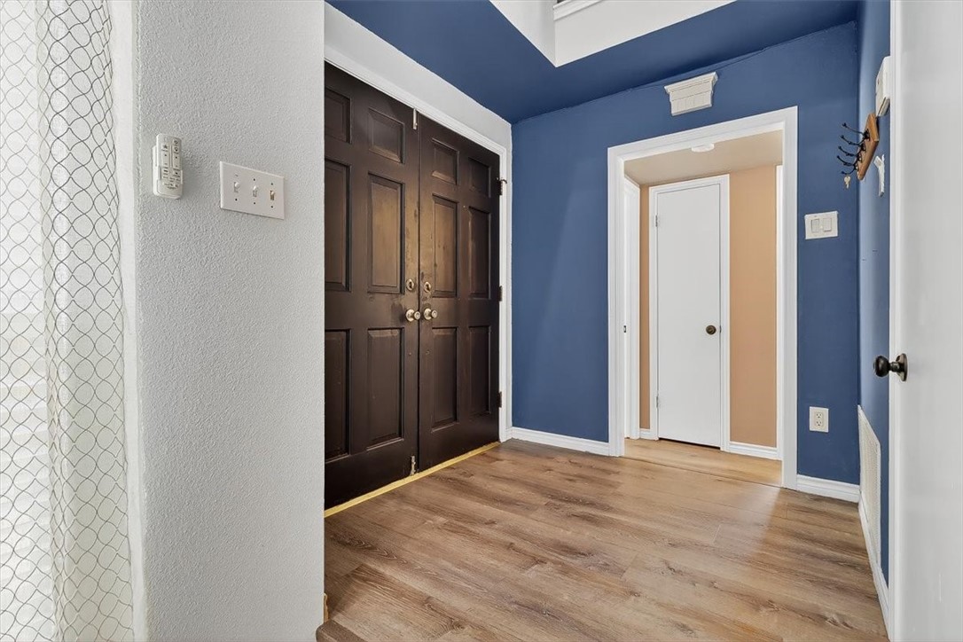 5410 Fox Run Drive Corpus Christi, TX 78413 - Photo 3 of 40 a view of empty room