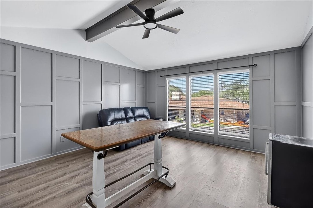 5410 Fox Run Drive Corpus Christi, TX 78413 - Photo 35 of 40 a room with gym equipment and a window