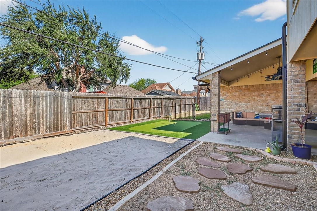 5410 Fox Run Drive Corpus Christi, TX 78413 - Photo 38 of 40 a view of a backyard with wooden fence