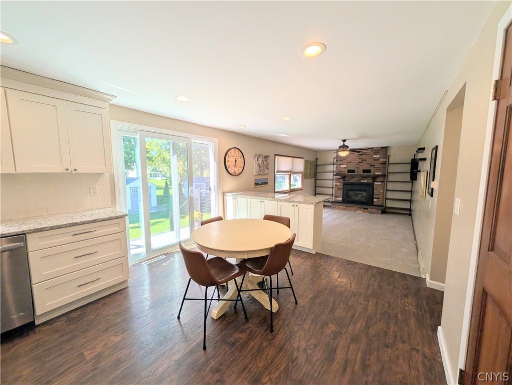 8009 Ginger Road Liverpool, NY 13090 - Photo 24 of 48 Gallery Image 24