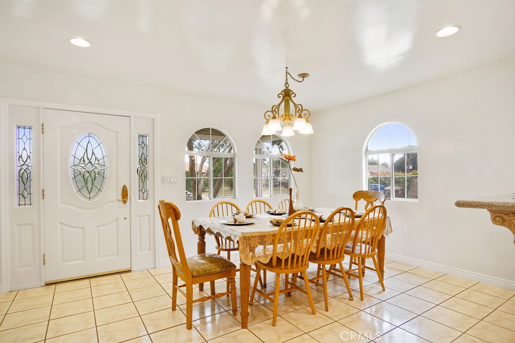 5323 Cogswell Road El Monte, CA 91732 - Photo 7 of 64 Dinning Front House
