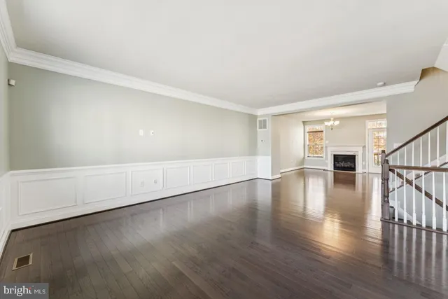 $3,900 | 6281 Alforth Avenue, Alexandria, VA 22315