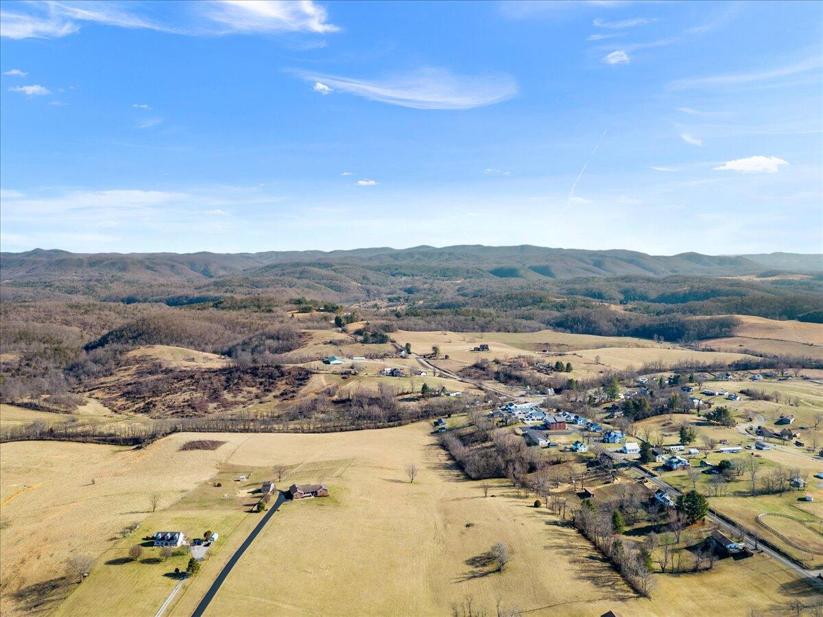 2665 Old Rte 100 Road Draper, VA 24324 - Photo 54 of 105 an aerial view of residential houses with outdoor space