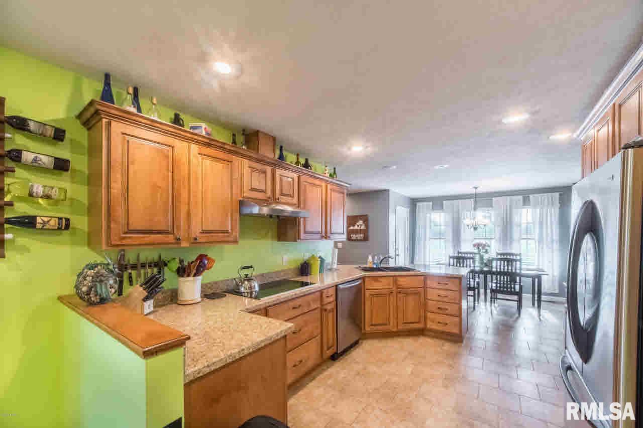 13701 Allen Road Carterville, IL 62918 - Photo 10 of 26 Gallery Image 10