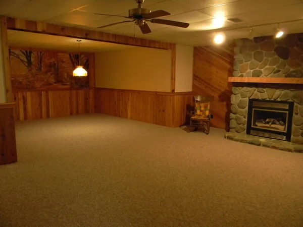 $635,900 | 6679 West Timber Lane, Ludington, MI 49431