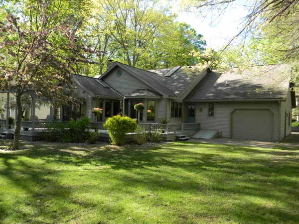 $635,900 | 6679 West Timber Lane, Ludington, MI 49431