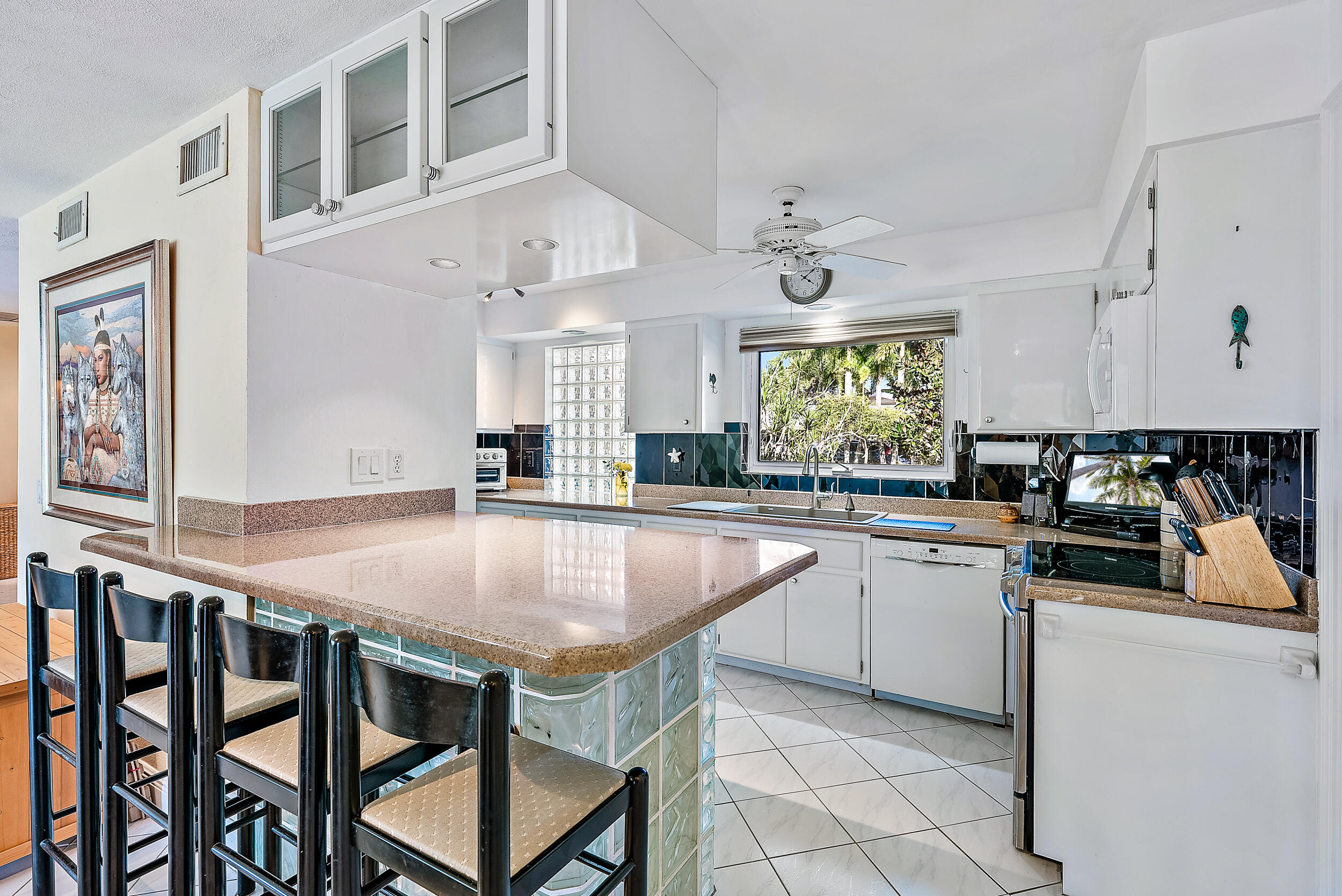 930 Dolphin Drive Jupiter, FL 33458 - Photo 17 of 32 930 Dolphin Dr MLS-28