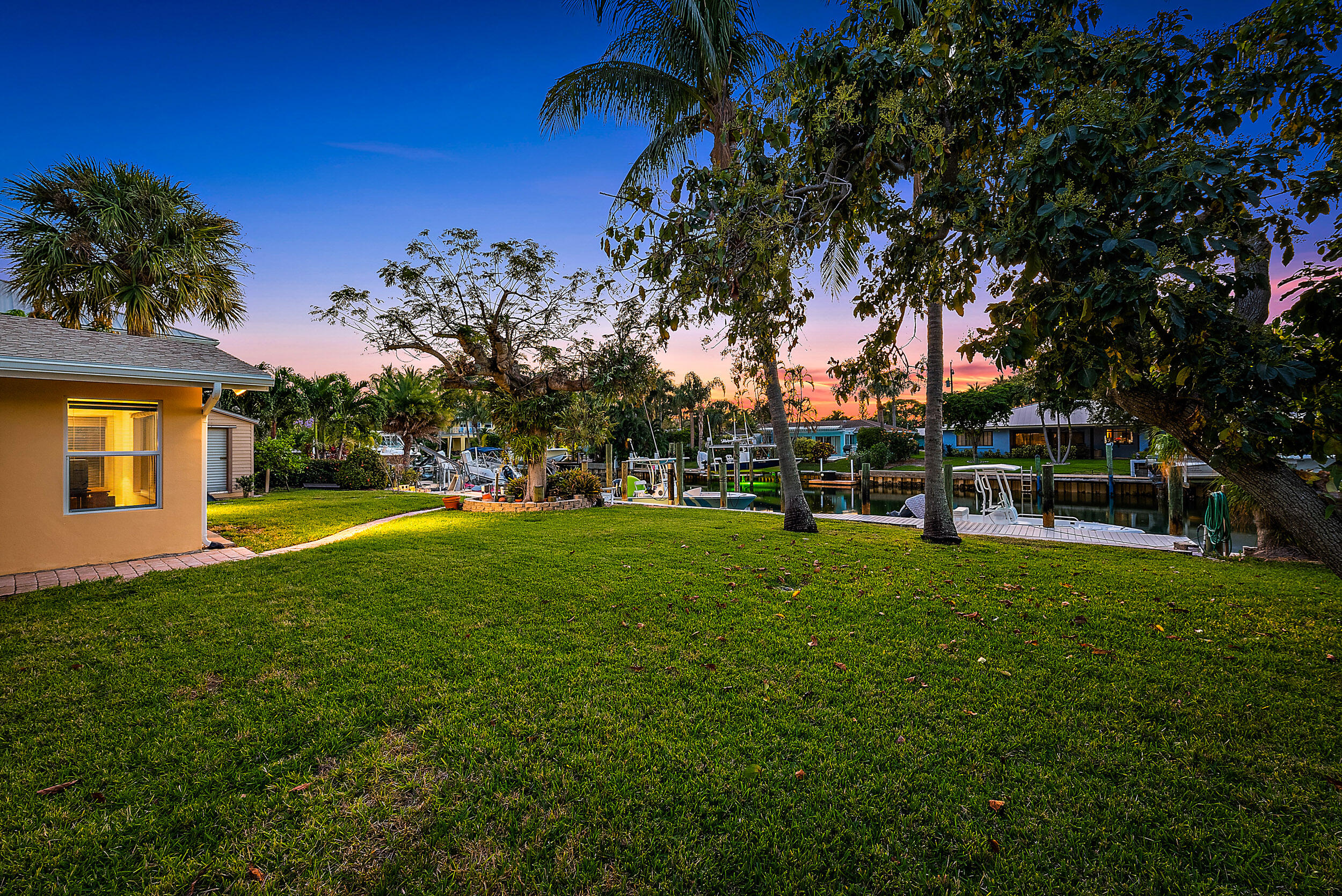 930 Dolphin Drive Jupiter, FL 33458 - Photo 24 of 32 930 Dolphin Dr MLS-57