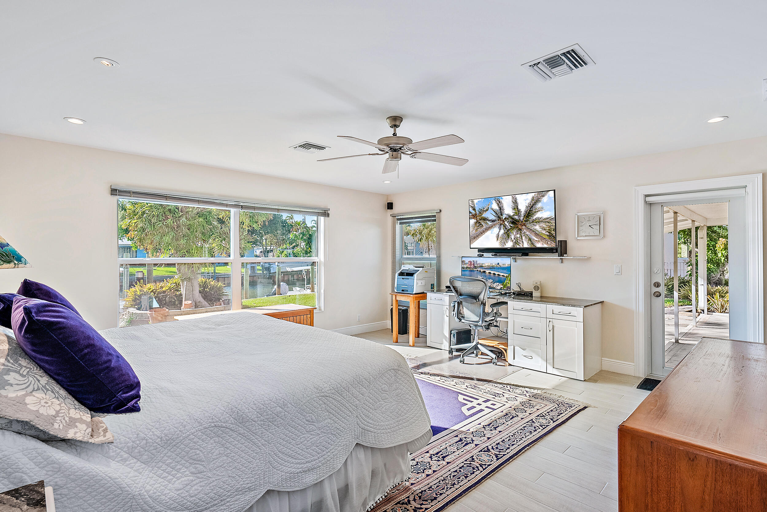 930 Dolphin Drive Jupiter, FL 33458 - Photo 9 of 32 930 Dolphin Dr MLS-34