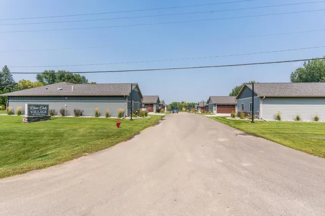 $489,000 | 736 Oak Trail, Fergus Falls, MN 56537