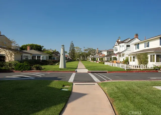 $8,995 | 61 Beacon Bay, Newport Beach, CA 92660