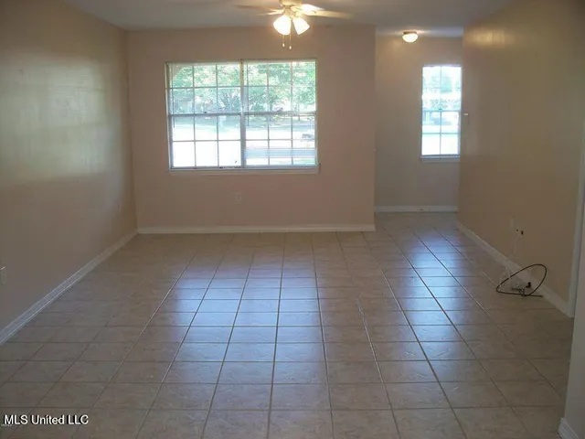 $1,450 | 104 Colmer Circle, Ocean Springs, MS 39564