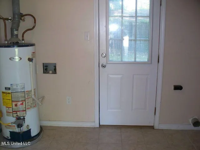 $1,450 | 104 Colmer Circle, Ocean Springs, MS 39564