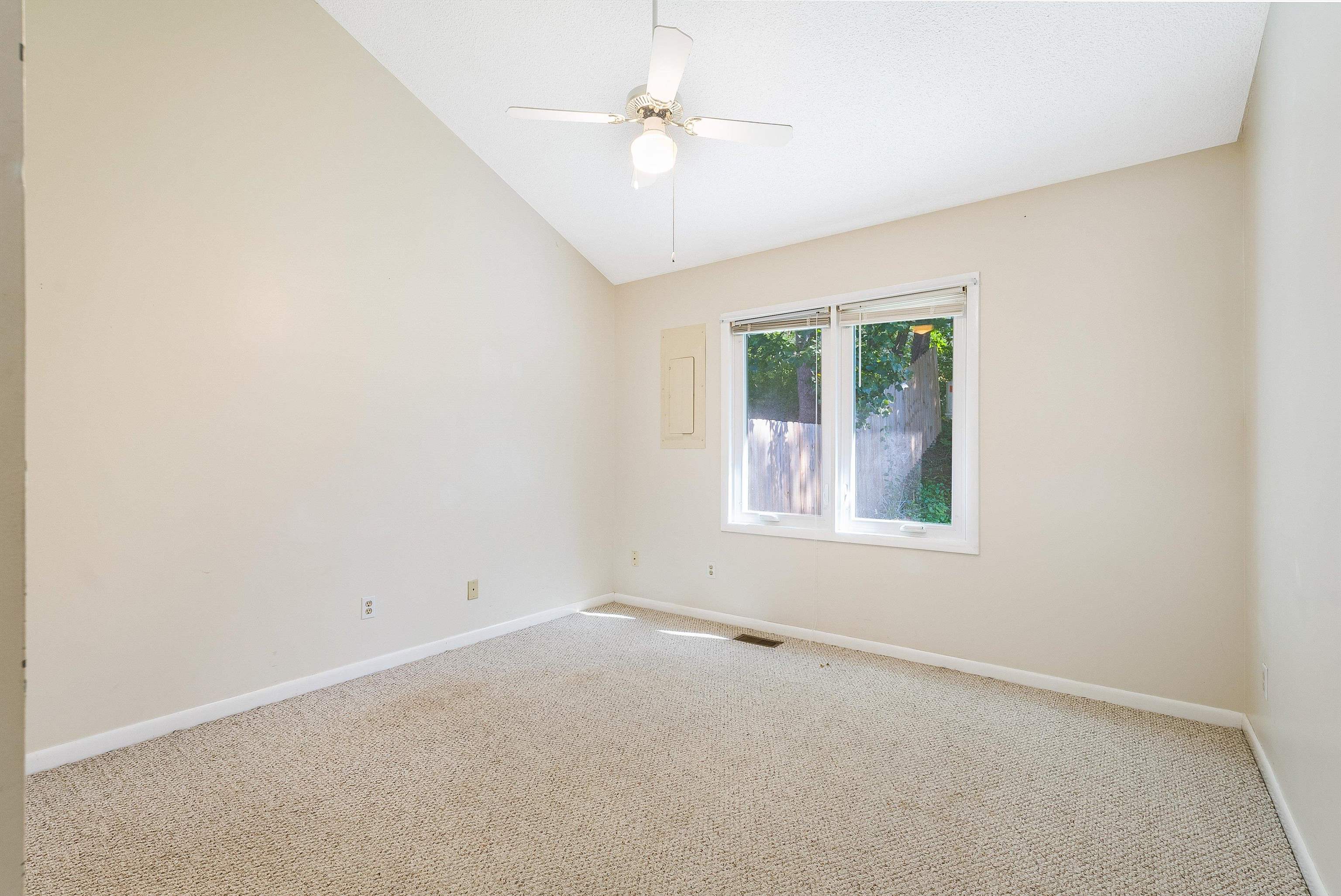 1063 Rosedale Drive Harrisonburg, VA 22801 - Photo 21 of 33 Gallery Image 21