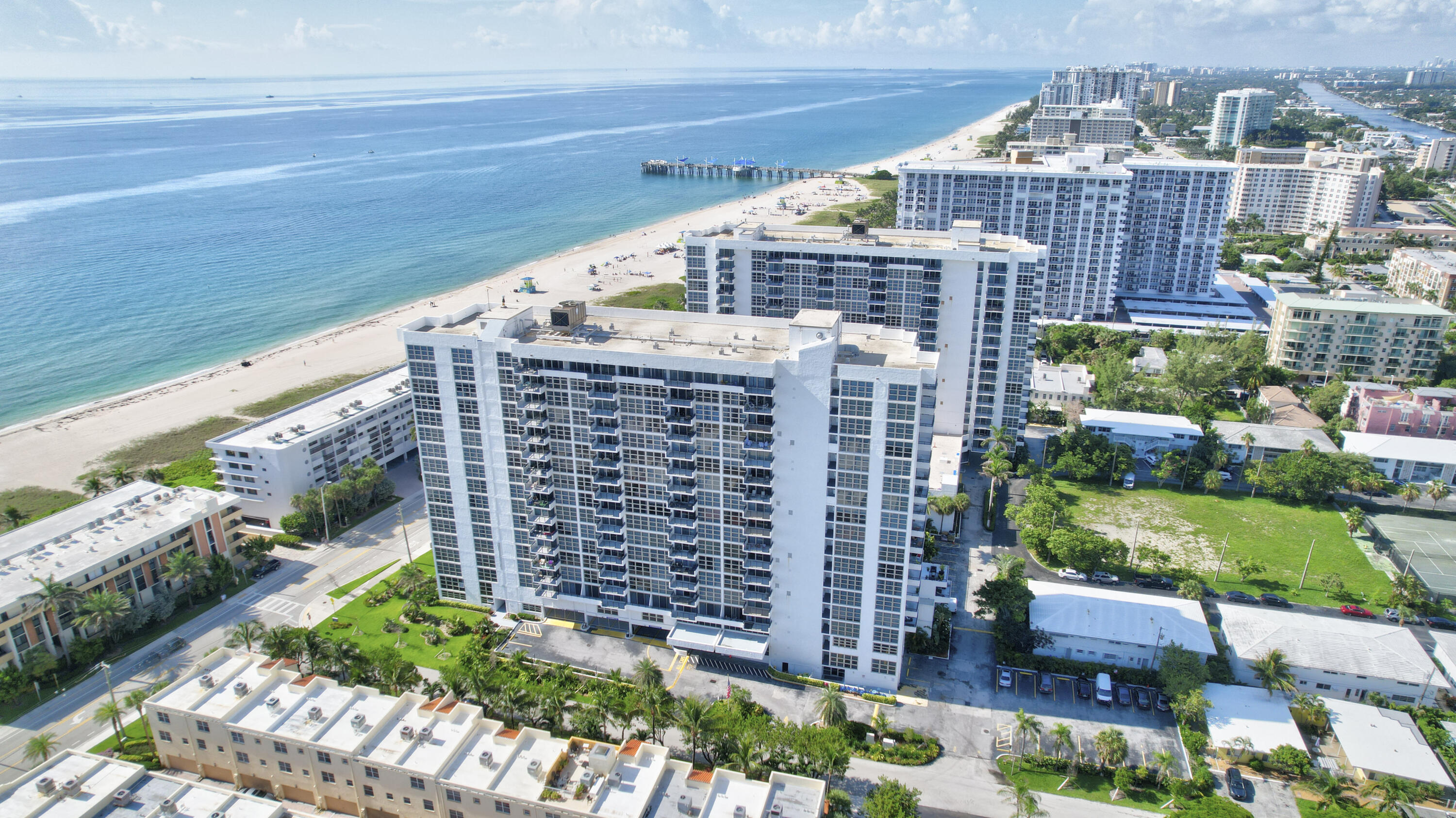 531 North Ocean Boulevard, Unit 710 Pompano Beach, FL 33062 - Photo 34 of 39 a view of building with yard