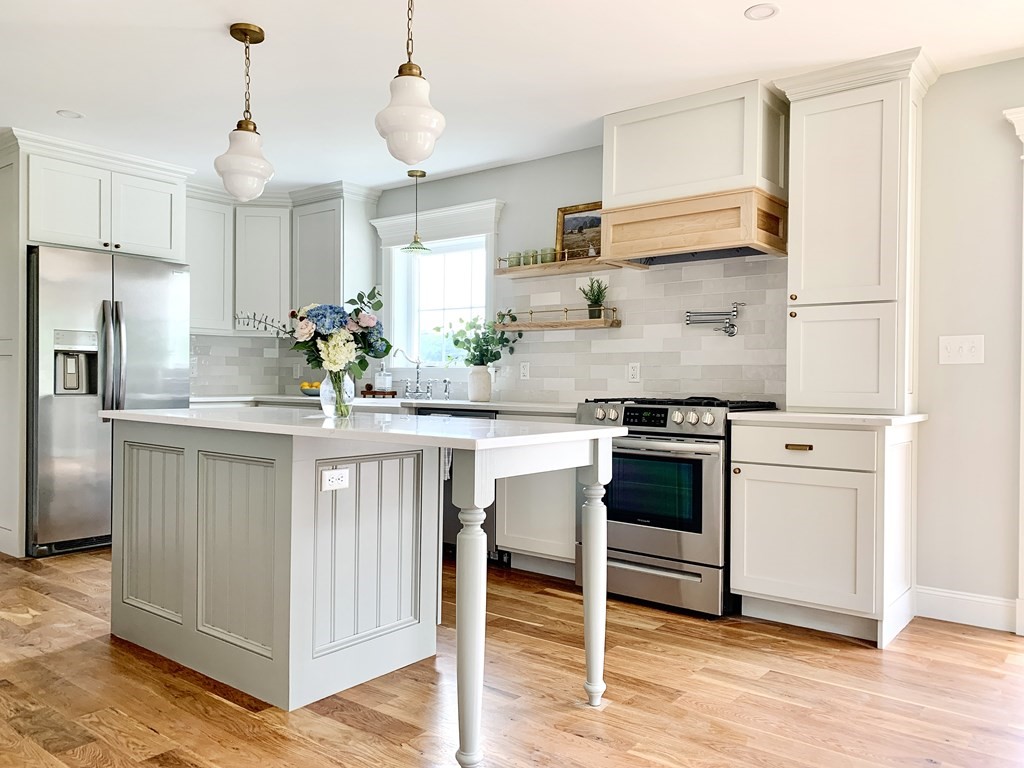 430 Turners Falls Road Montague, MA 01351 - Photo 5 of 26 Gallery Image 5