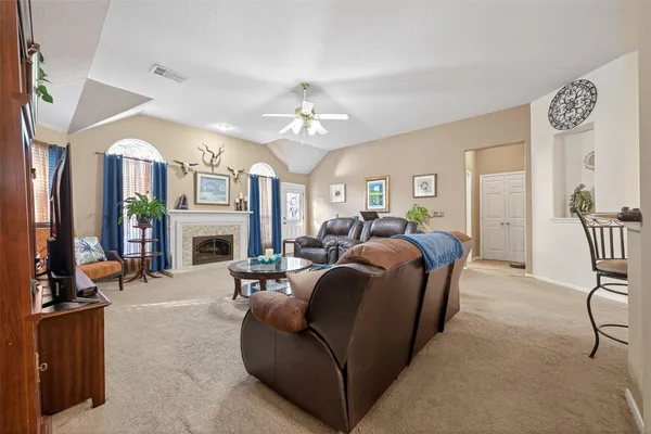 $314,900 | 6222 Kingwood Glen Drive, Humble, TX 77346