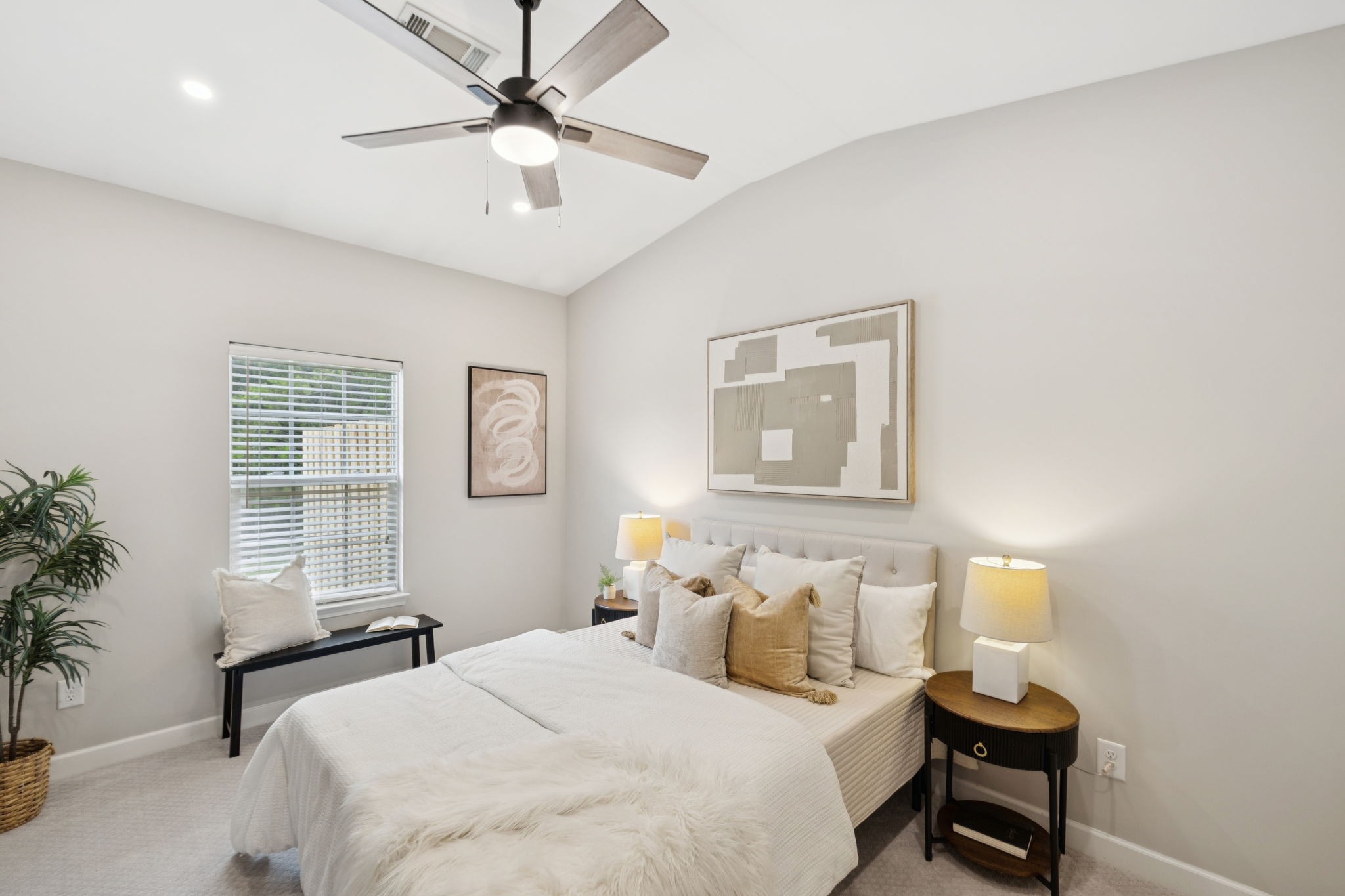 1101 Downs Boulevard, Unit 295 Franklin, TN 37064 - Photo 18 of 33 a bedroom with a bed and a window