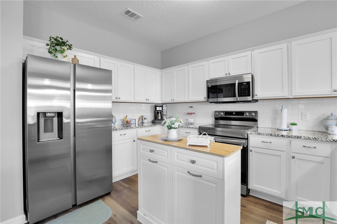 217 Brightleaf Circle Hinesville, GA 31313 - Photo 23 of 36