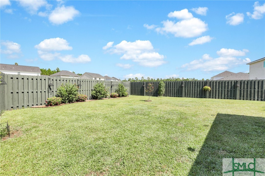 217 Brightleaf Circle Hinesville, GA 31313 - Photo 33 of 36