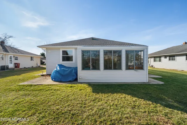 $399,900 | 27 Montserrat Street, Toms River, NJ 08757