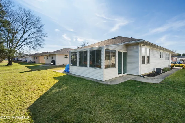 $399,900 | 27 Montserrat Street, Toms River, NJ 08757