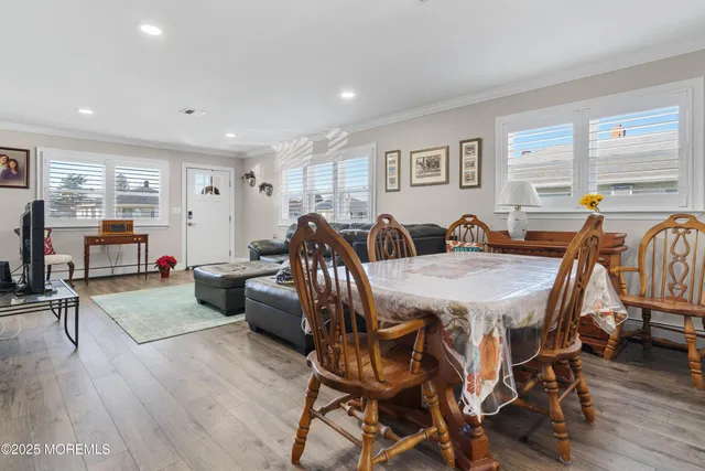 $399,900 | 27 Montserrat Street, Toms River, NJ 08757