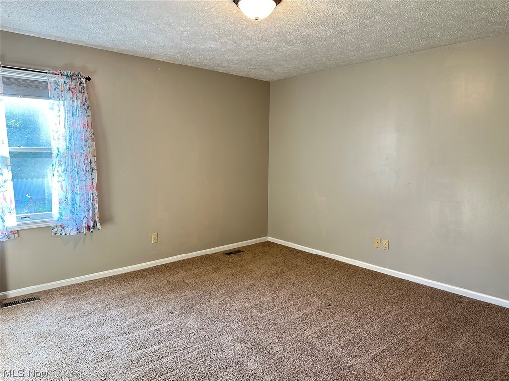 4591 Max Road North Canton, OH 44720 - Photo 23 of 28 Gallery Image 23